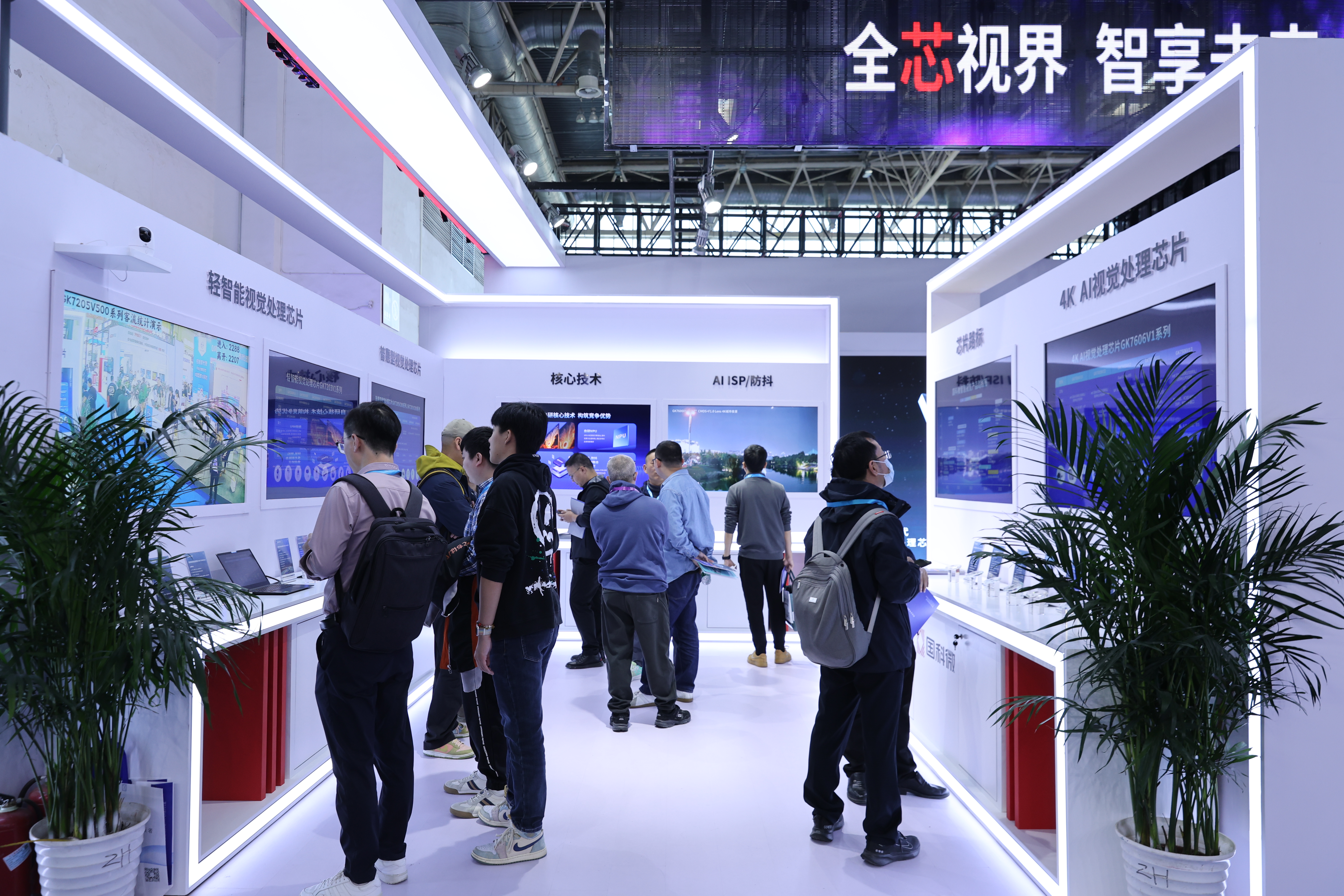 PG�齫������Ѱ�����-pg�齫�����������°��ȫ-��ɫ��Դ��